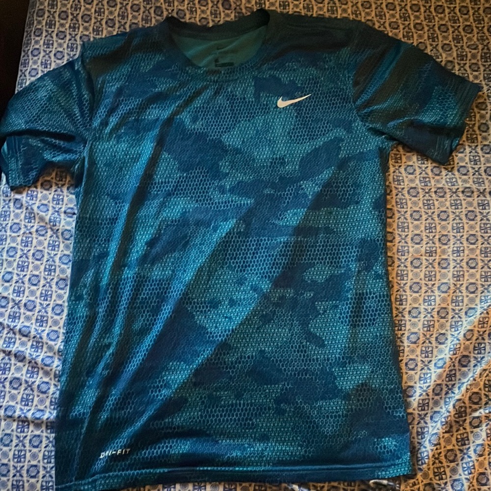 Nike shirt